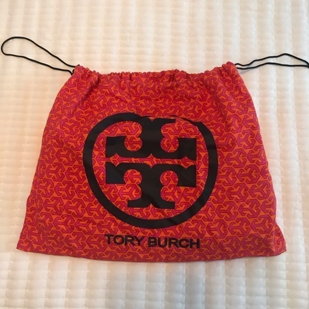 ❤️ First Owner Tory Burch Reva Black Bag